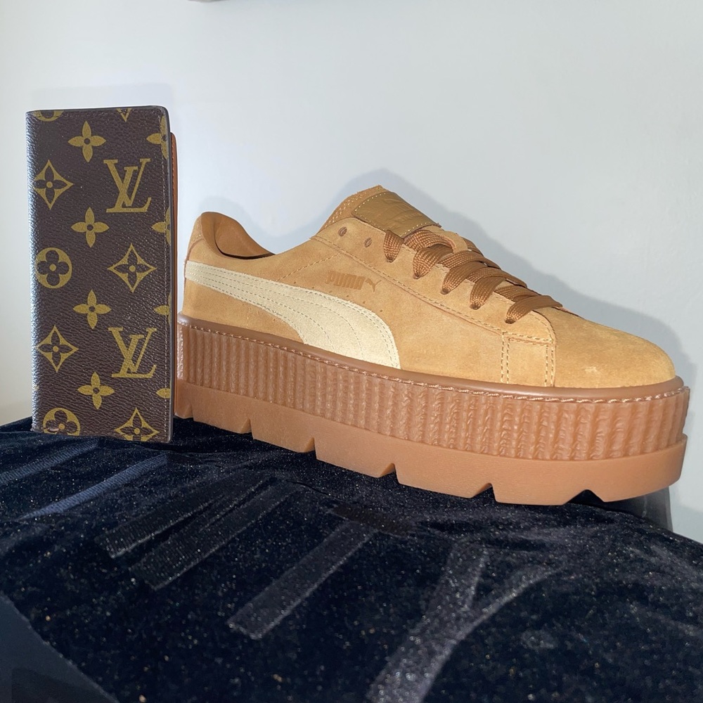 Rihanna X PUMA FENTY Suede Cleated Creeper + LV Monogram Checkbook wallet!